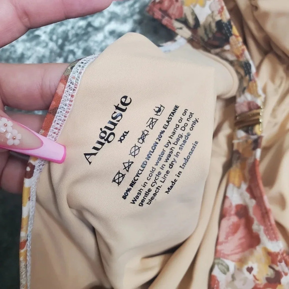 Auguste Yolanda Pheobe One Pice Swimsuit - Picture 8 of 9